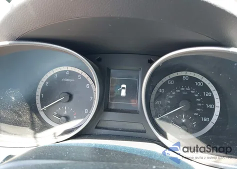 2018 Hyundai Santa Fe Sport 2.4L from USA, damaged, VIN 5NMZU3LB1JH061076